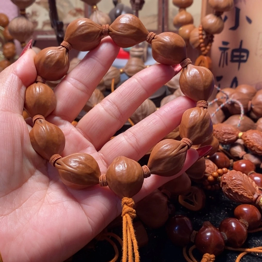 手串/手链橄榄核1.9四花铁盒