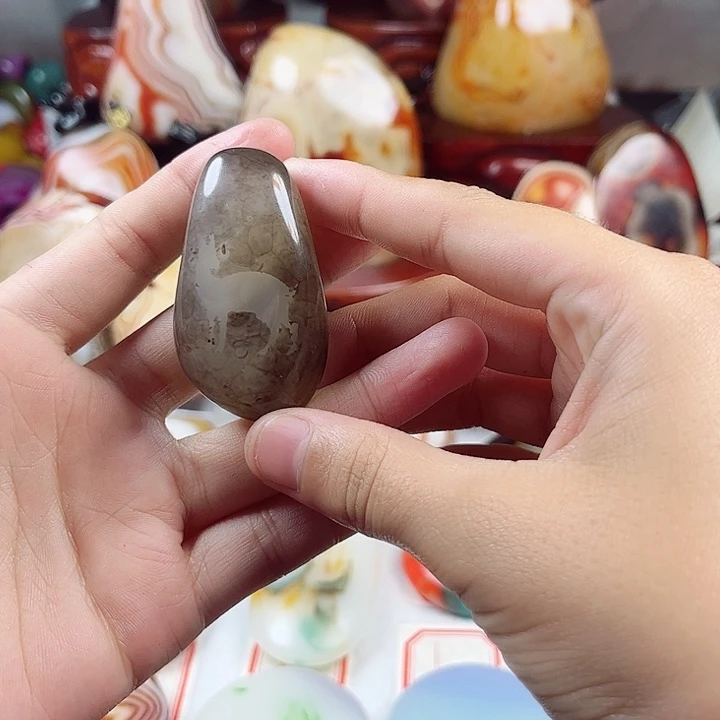 玛瑙/玉髓未镶嵌耳饰