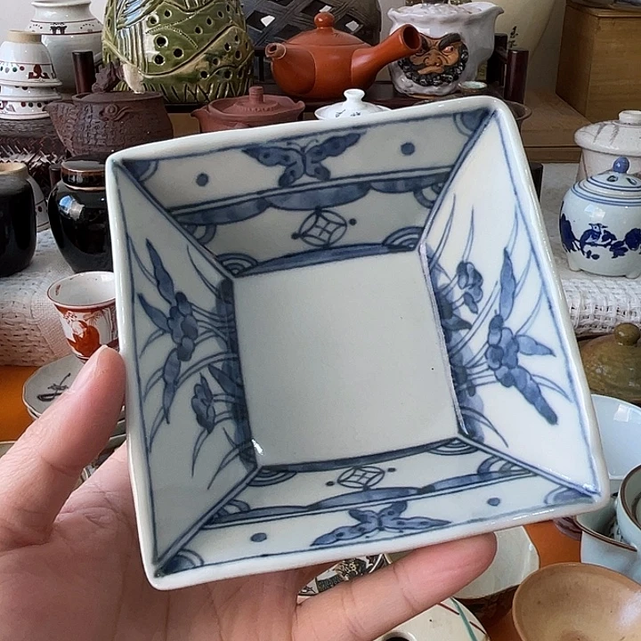 瓷片青花的碗好看的哦