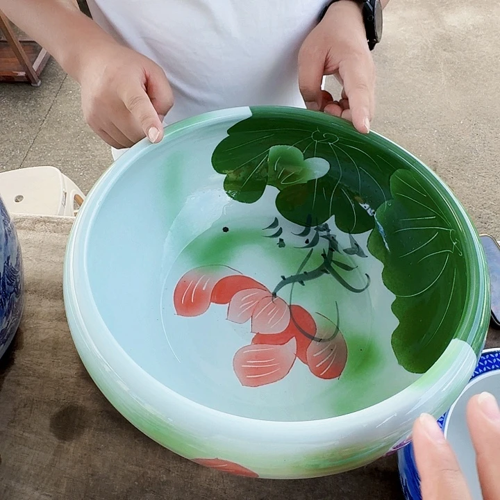 瓷片直径32，高14。。。。。