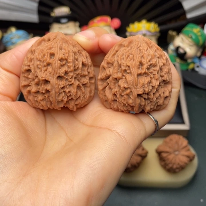 吊坠文玩核桃414142尺三角凹底高炮