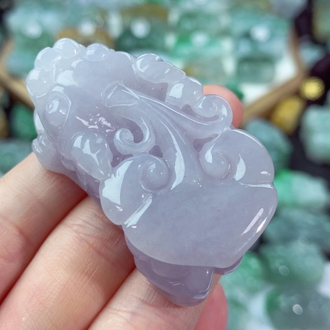 翡翠颈饰未镶嵌天然