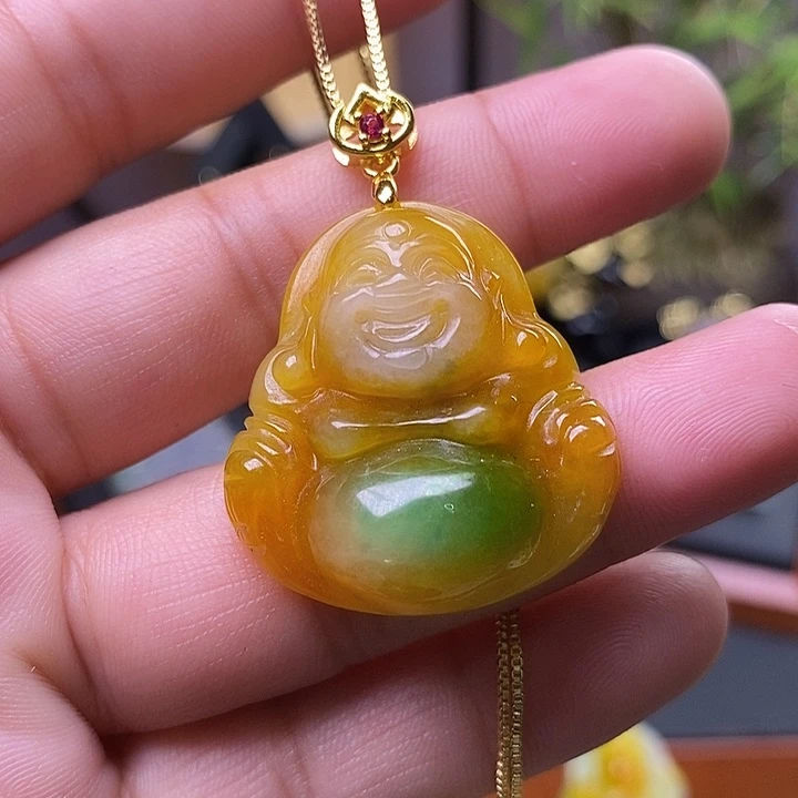 翡翠未镶嵌吊坠(赠链)