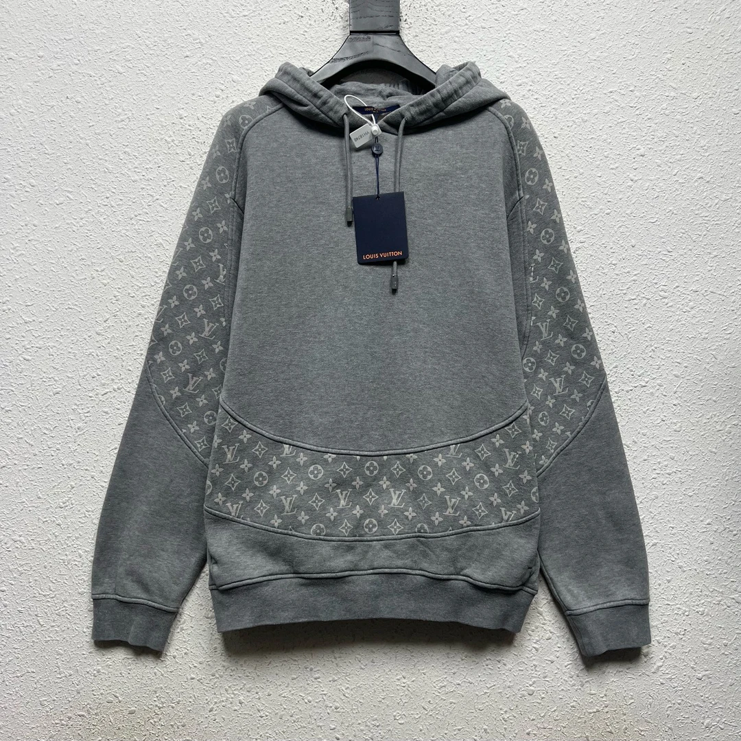 99新 LouisVuitton/路易威登 灰色圆周剪裁帽衫 L码 YH18746