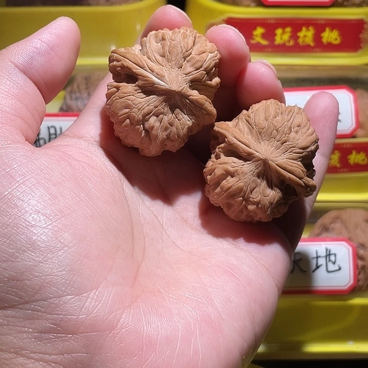 文玩核桃把件芭蕉扇