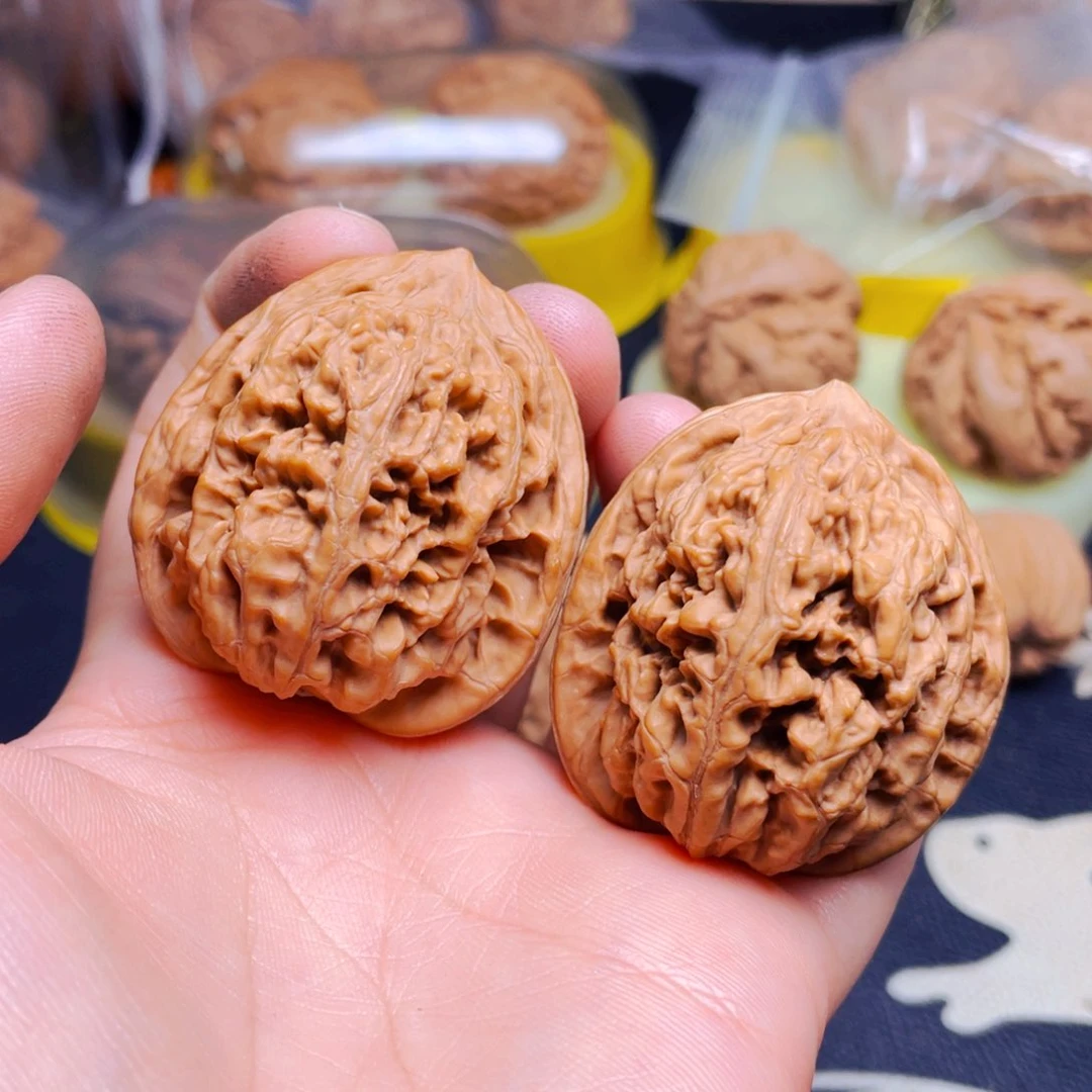 文玩核桃吊坠凤凰台