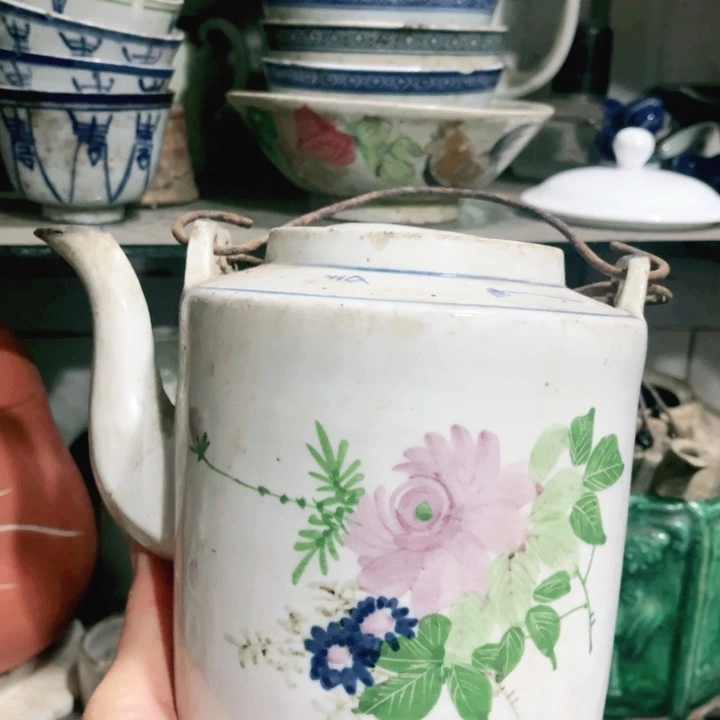 家用日常精美陶瓷提梁壶