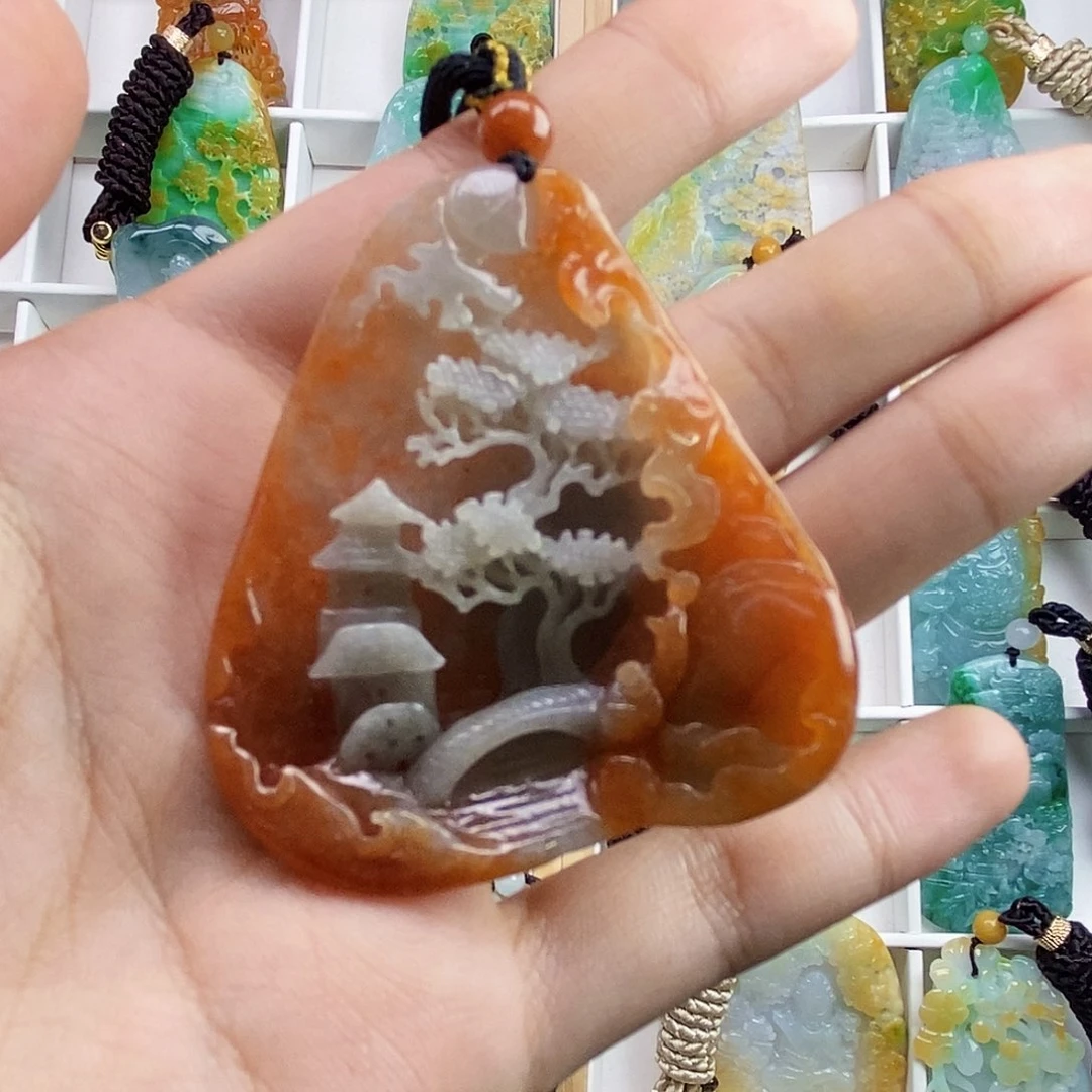 颈饰未镶嵌翡翠翡翠