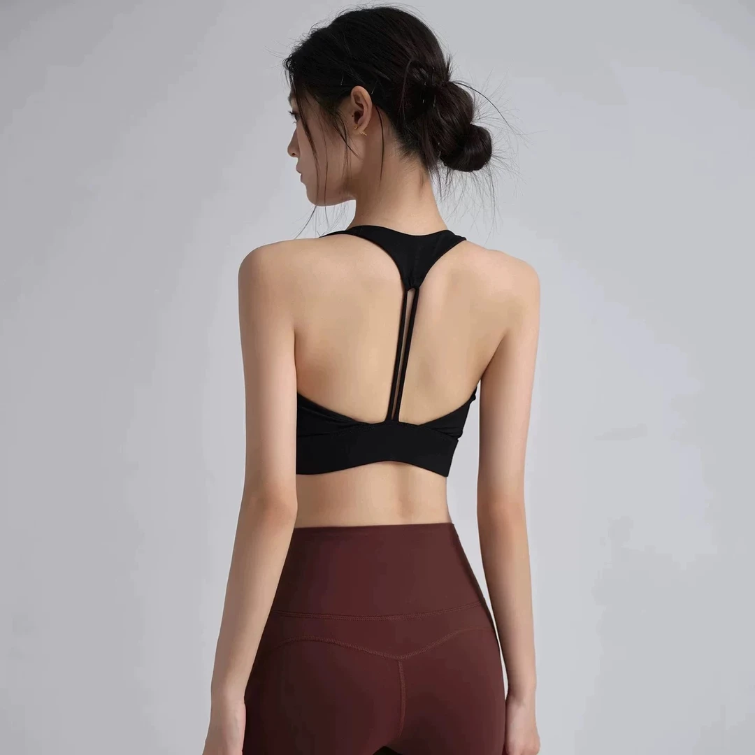 美背瑜伽文胸女一体杯可外穿防震训练健身内衣普拉提训练运动背心