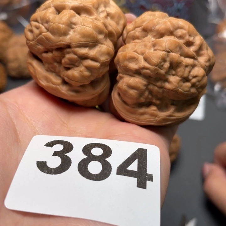 把件文玩核桃蹬腿粗筋41.7 46 34