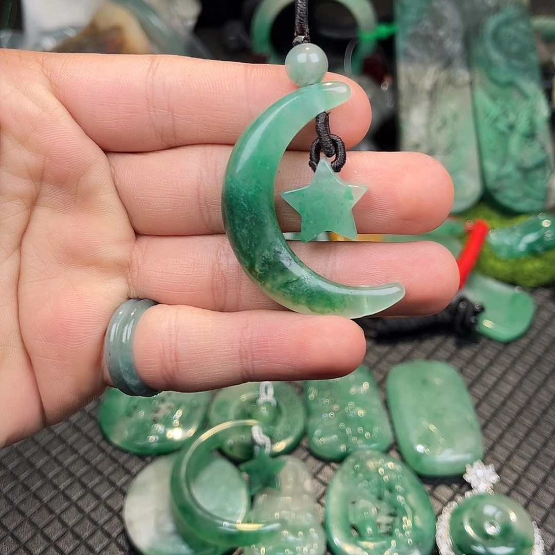 石英质玉（非洲翠）未镶嵌手链