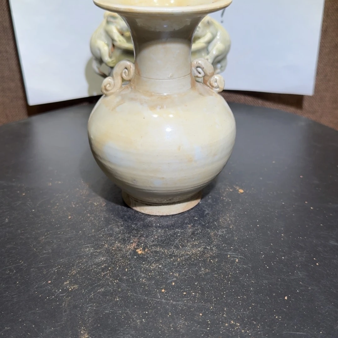 漂亮的小瓷瓶啊这不