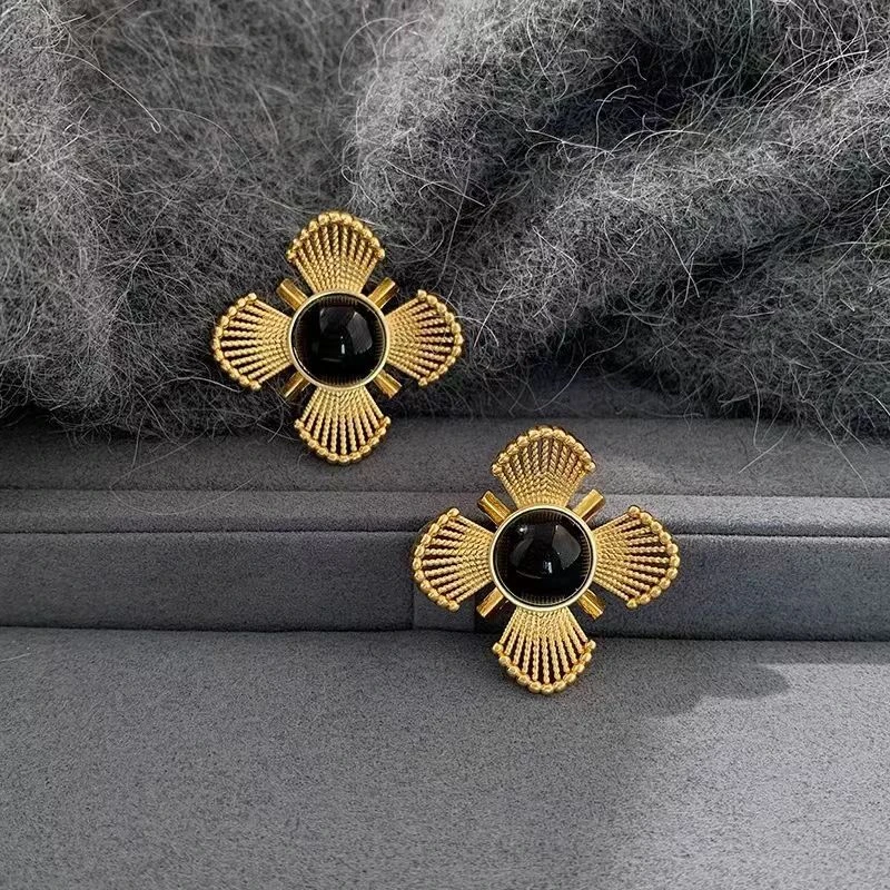 铜合金树脂耳饰 铜合金8339法式复古耳饰