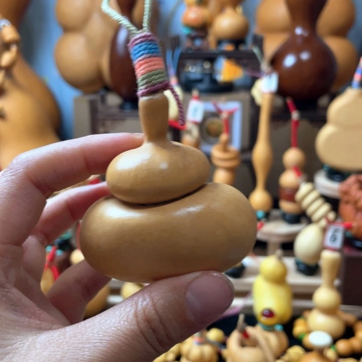 漆****这样你还没见他一面展现