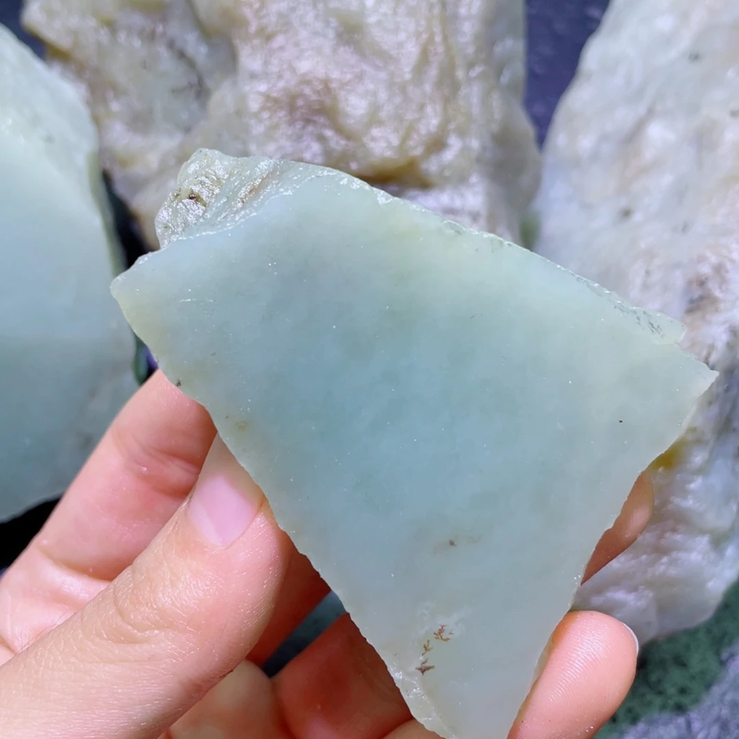 和田玉未镶嵌珠宝半成品