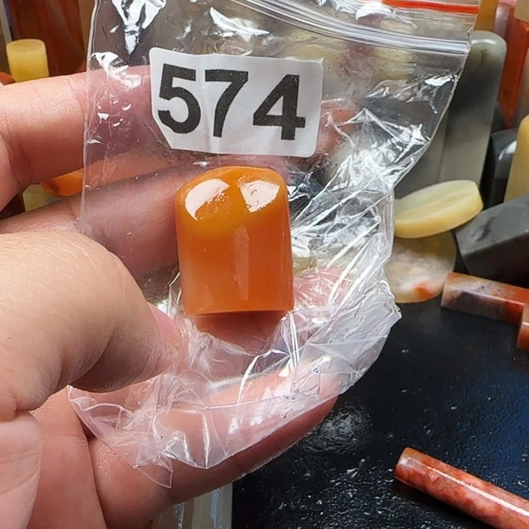 老挝石一***片老挝