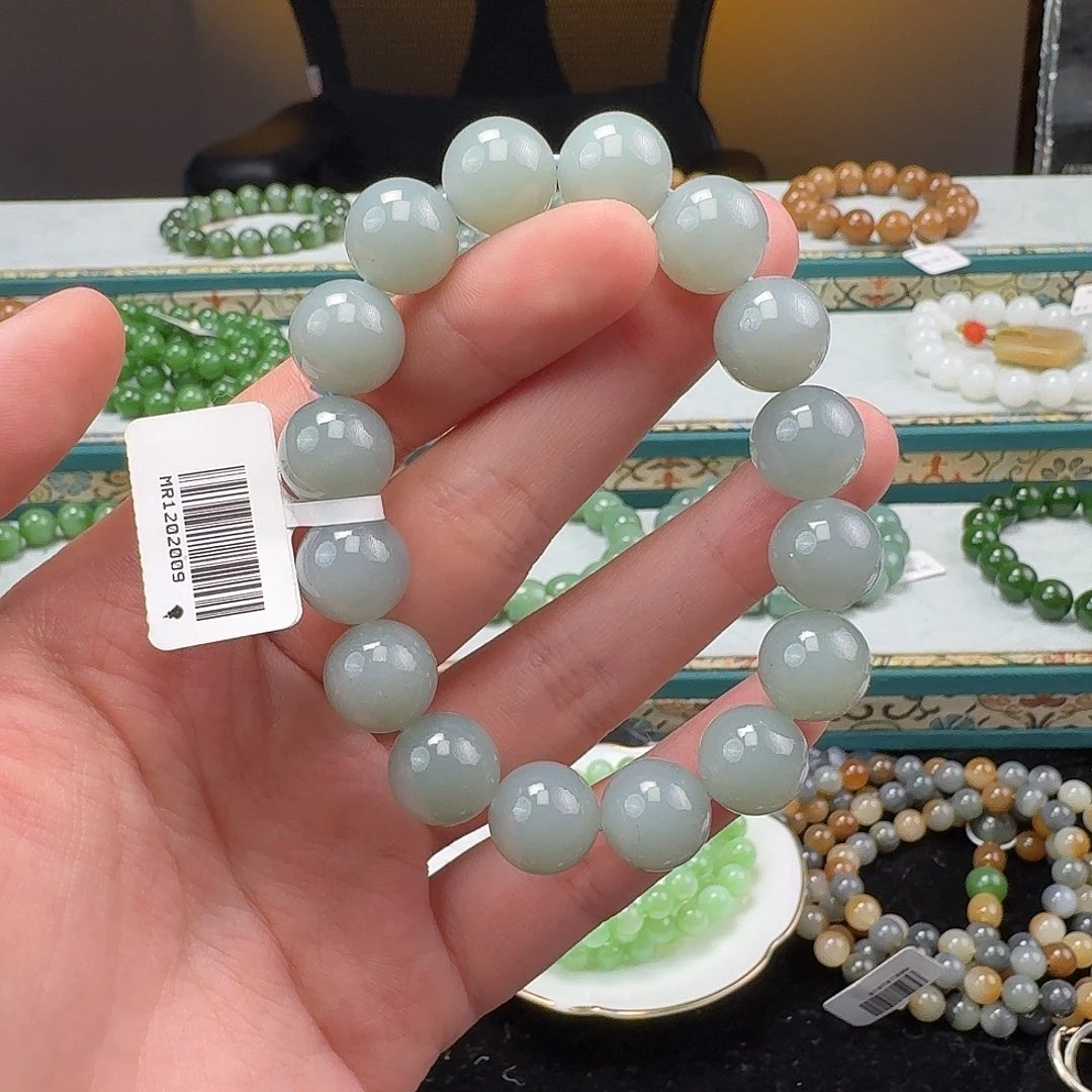 和田玉手串未镶嵌