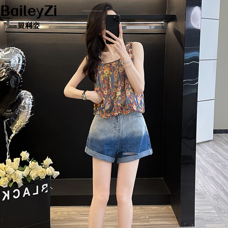 度假风休闲时尚套装女2025夏新款碎花吊带背心上衣牛仔短裤两件套