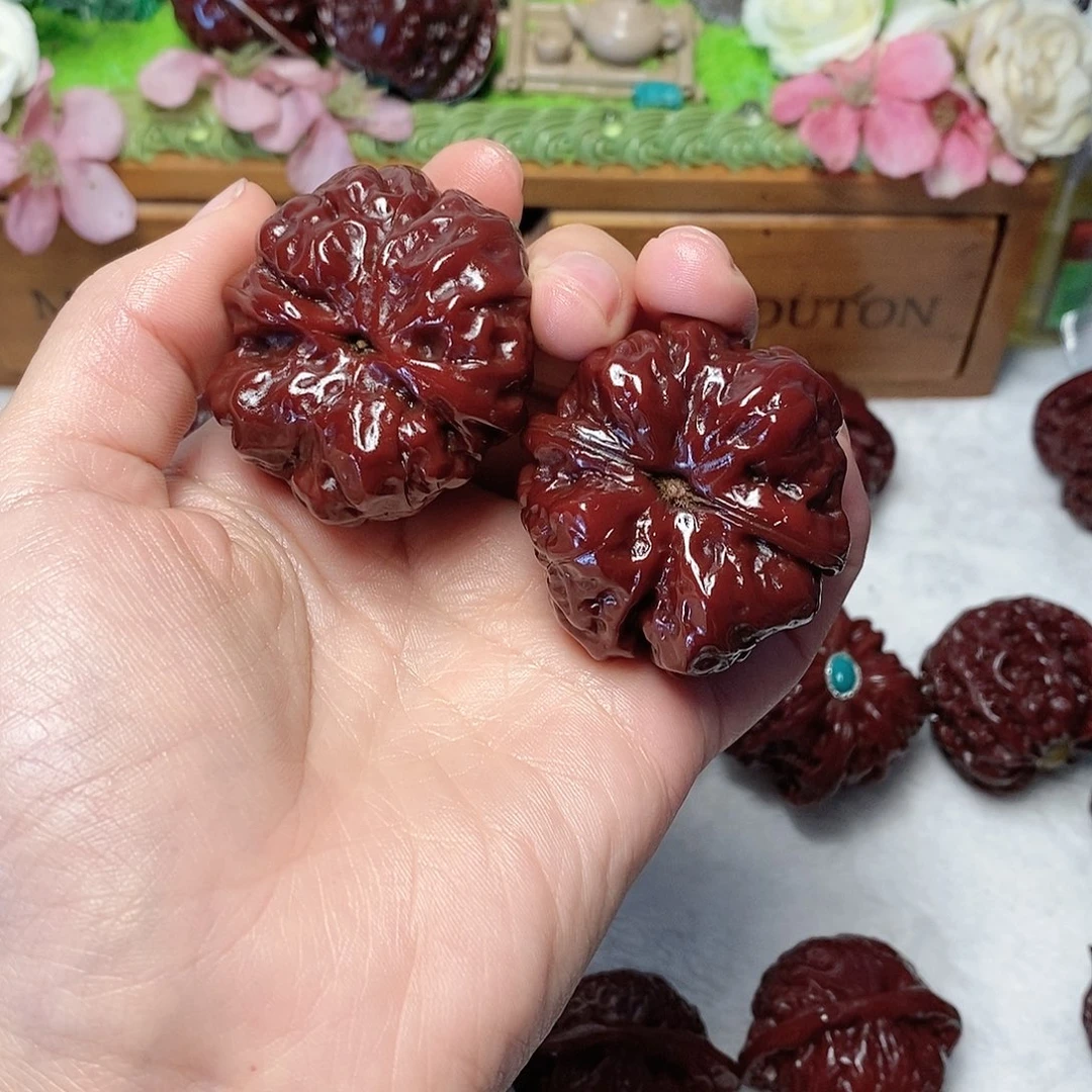 文玩核桃把件杯***生蛤蟆头