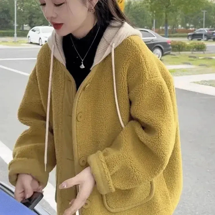 加厚连帽外套2025新款秋冬宽松显瘦百搭上衣女外套爆款毛毛外套女
