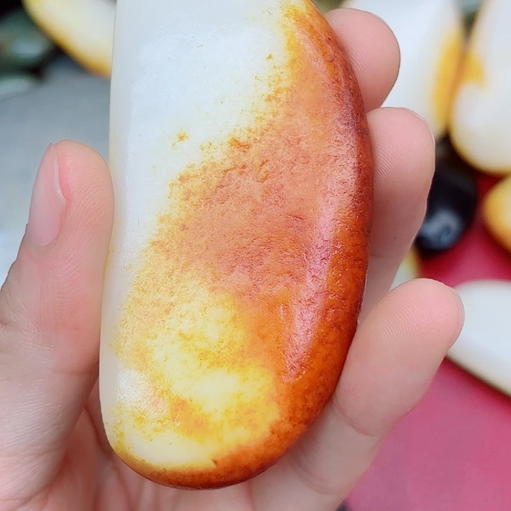 黑****未镶嵌和田玉挂件