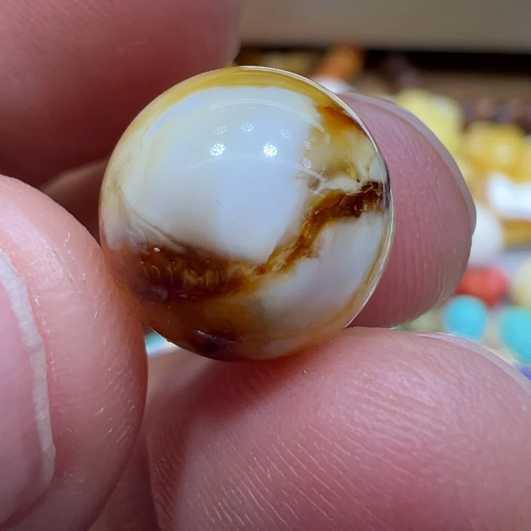 琥珀未镶嵌颈饰尺寸11.8