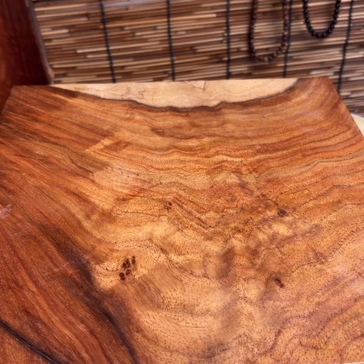 大叶紫檀（黑酸枝木类）