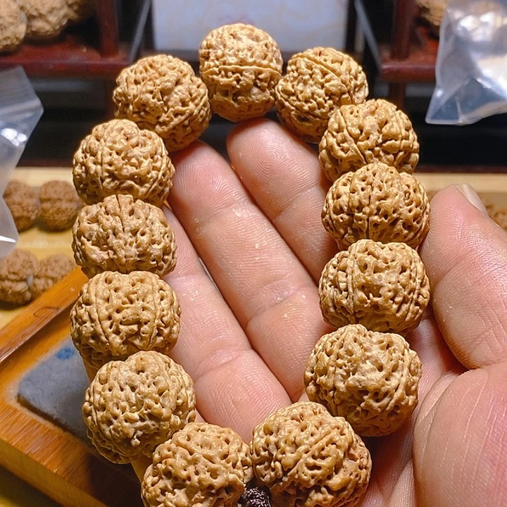 金刚菩提手串莫****x古龙老树王