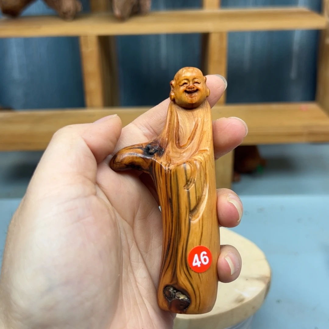 顺***爷木崖柏木摆件手把件