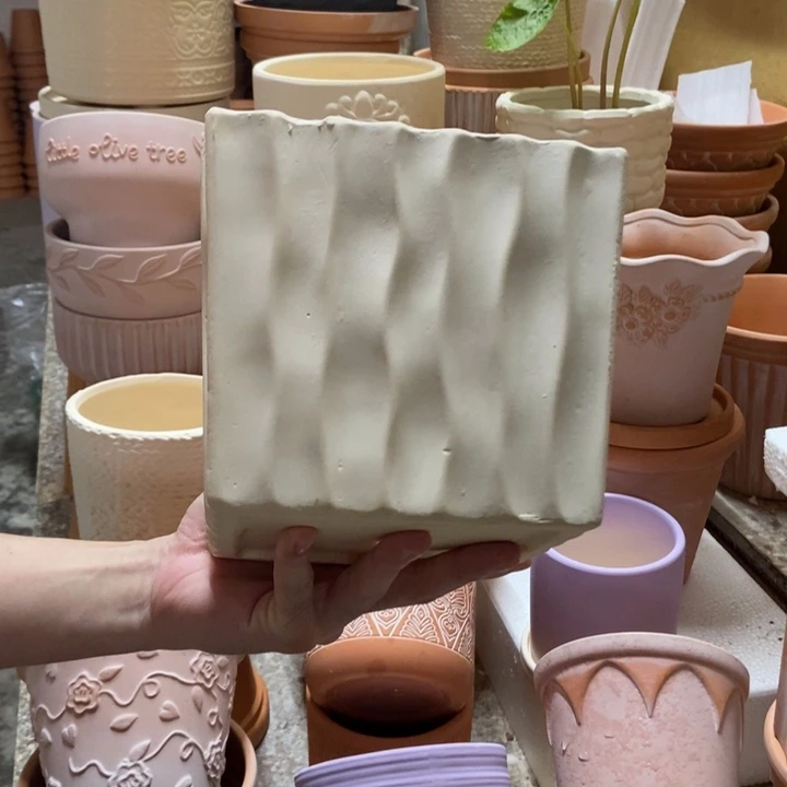 16×14 白陶大波浪