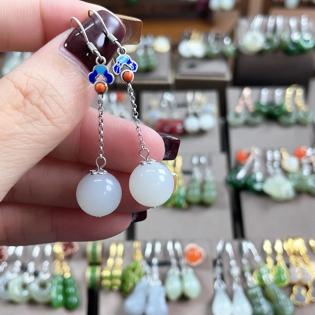 和田玉银S925镶嵌耳饰