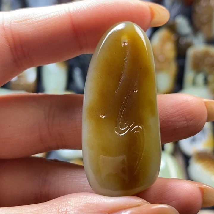 和田玉未镶嵌挂件