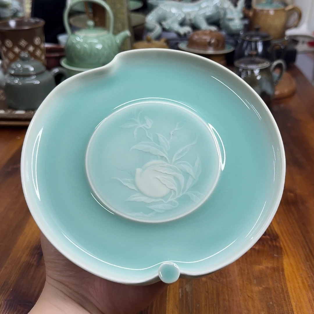 小仲龙泉青瓷微瑕3764