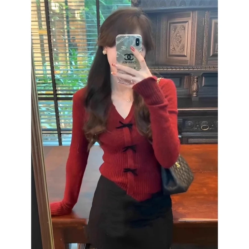 法式复古圣诞蝴蝶结红色毛衣女春秋设计感小众内搭打底衫冬季新款