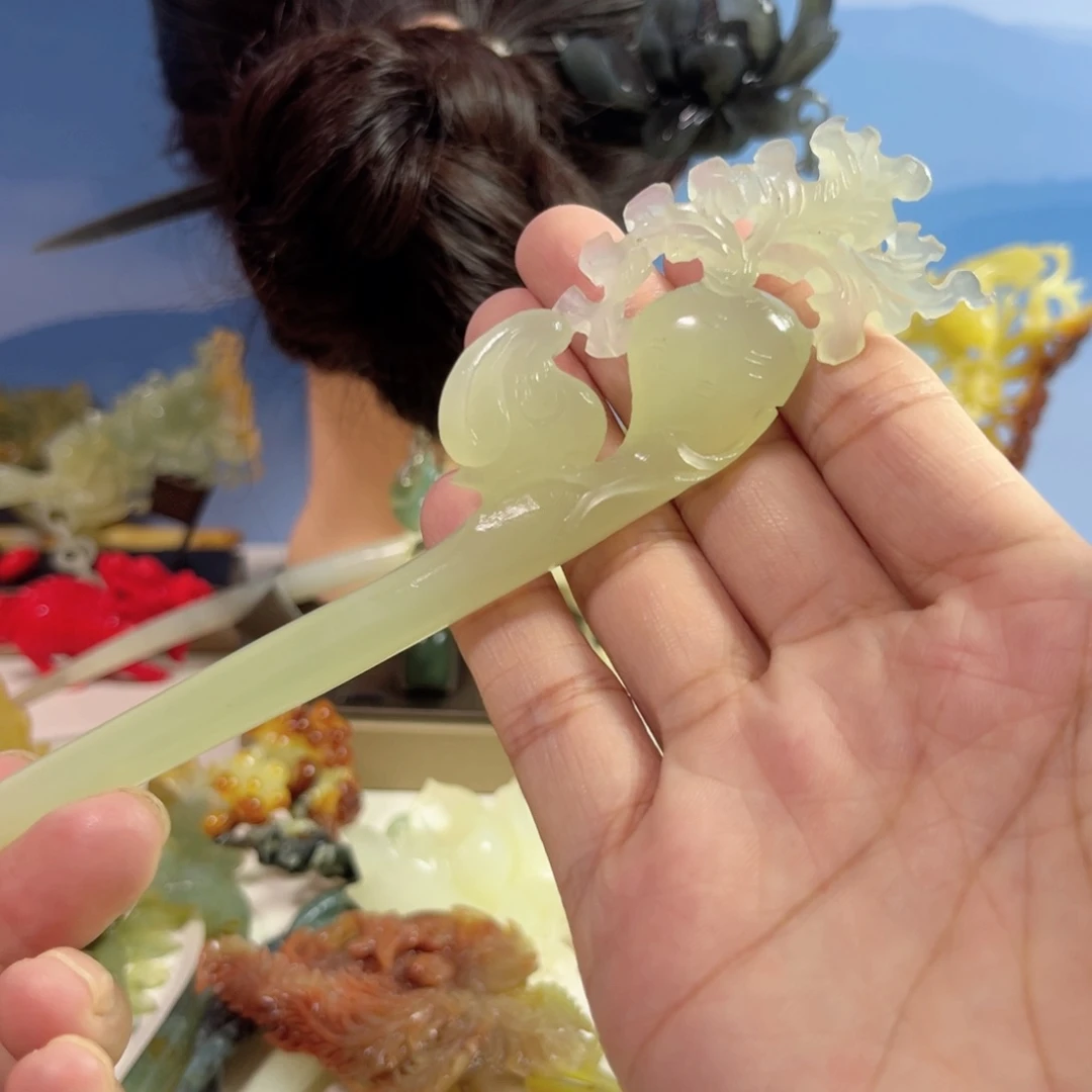 合金蛇纹石玉发饰