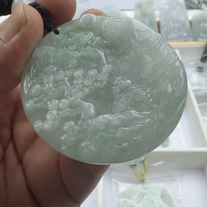 翡翠未镶嵌颈饰天然缅甸A货翡翠