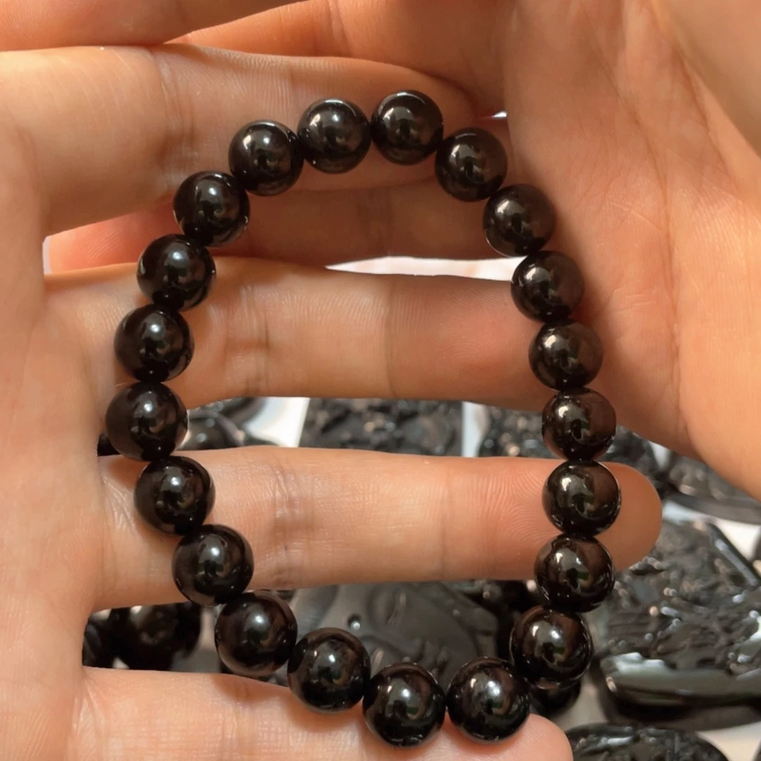 翡翠未镶嵌吊坠(不含链)卡9左右