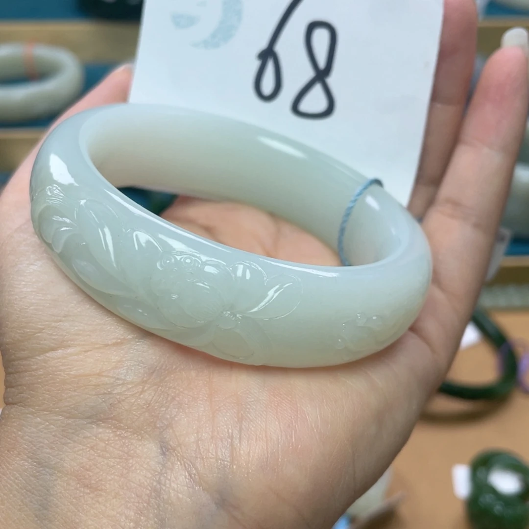 未镶嵌手镯和田玉圈口60