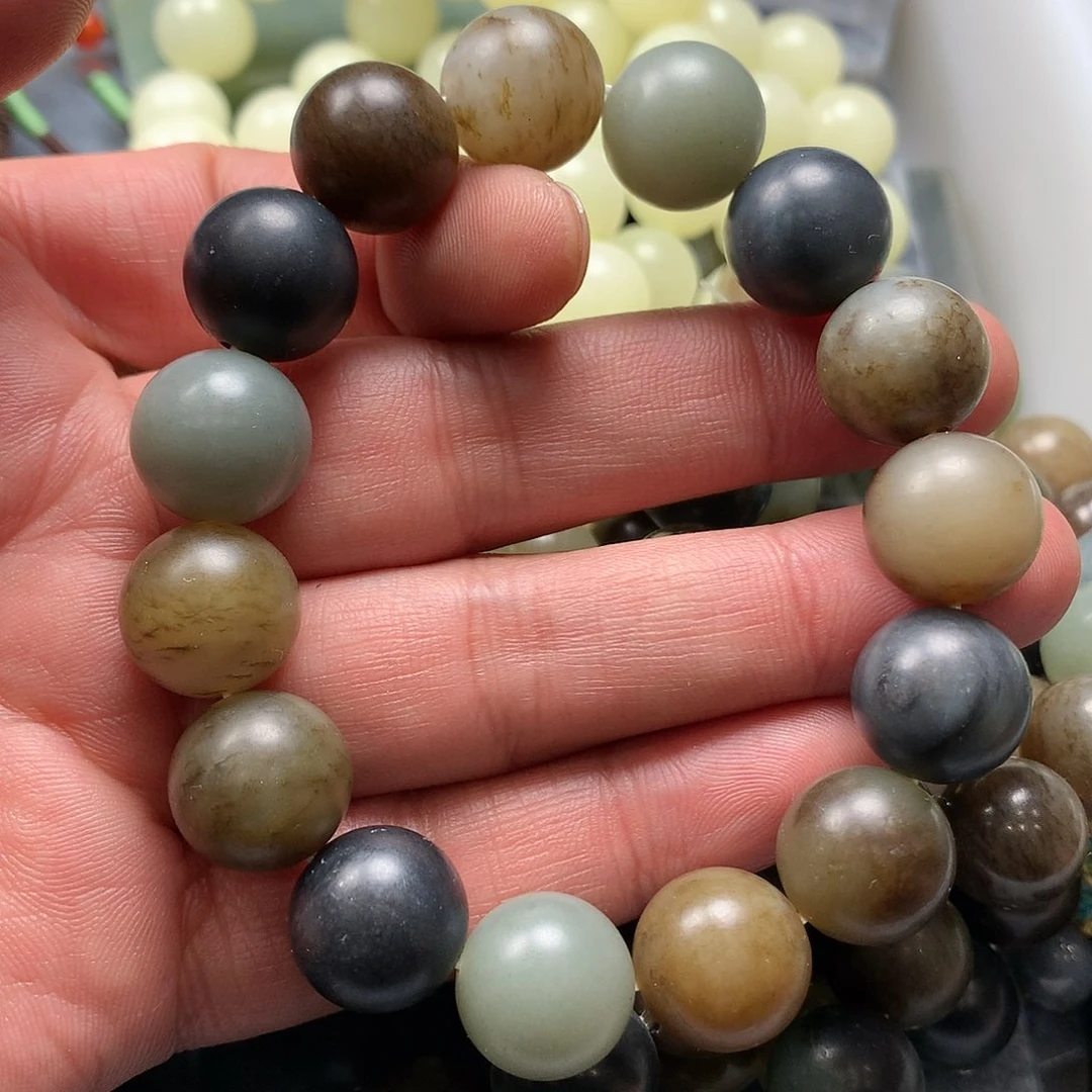 和田玉手链未镶嵌多样性发货