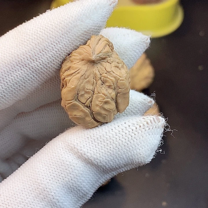 微***分文玩核桃吊坠瑕疵单只不退不换