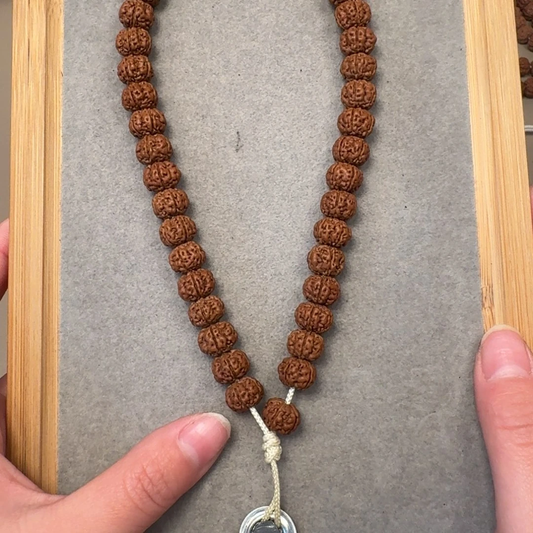 N***n金刚菩提吊坠金刚