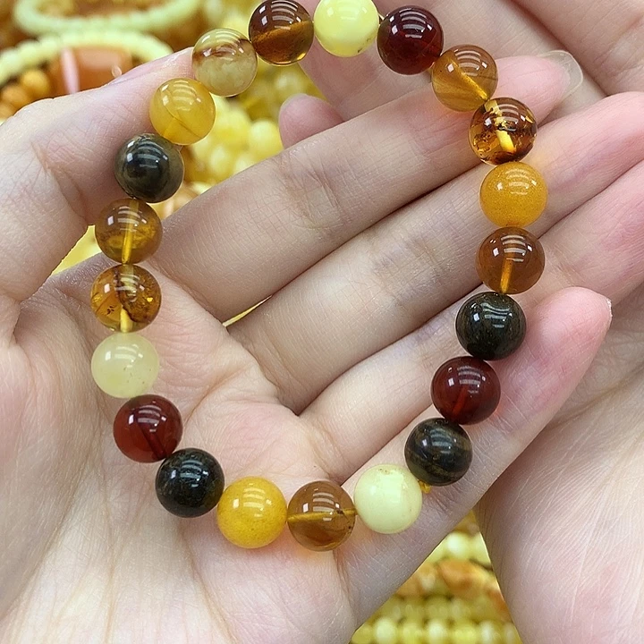 蜜蜡未镶嵌珠宝奇石