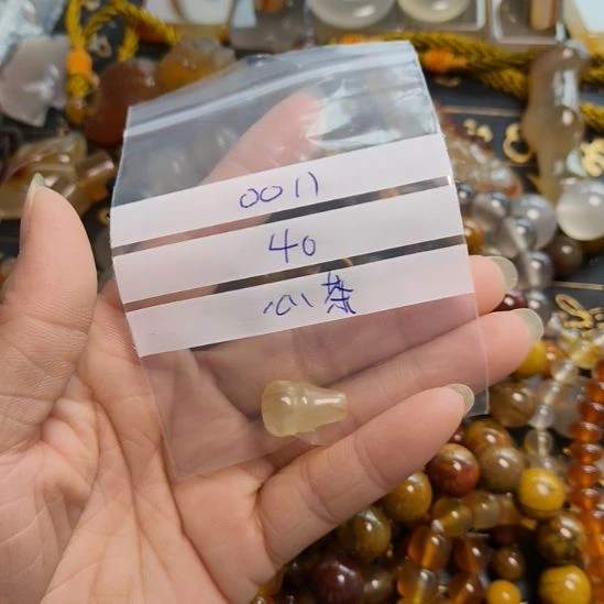 玛瑙/玉髓颈饰合金象**茶0011