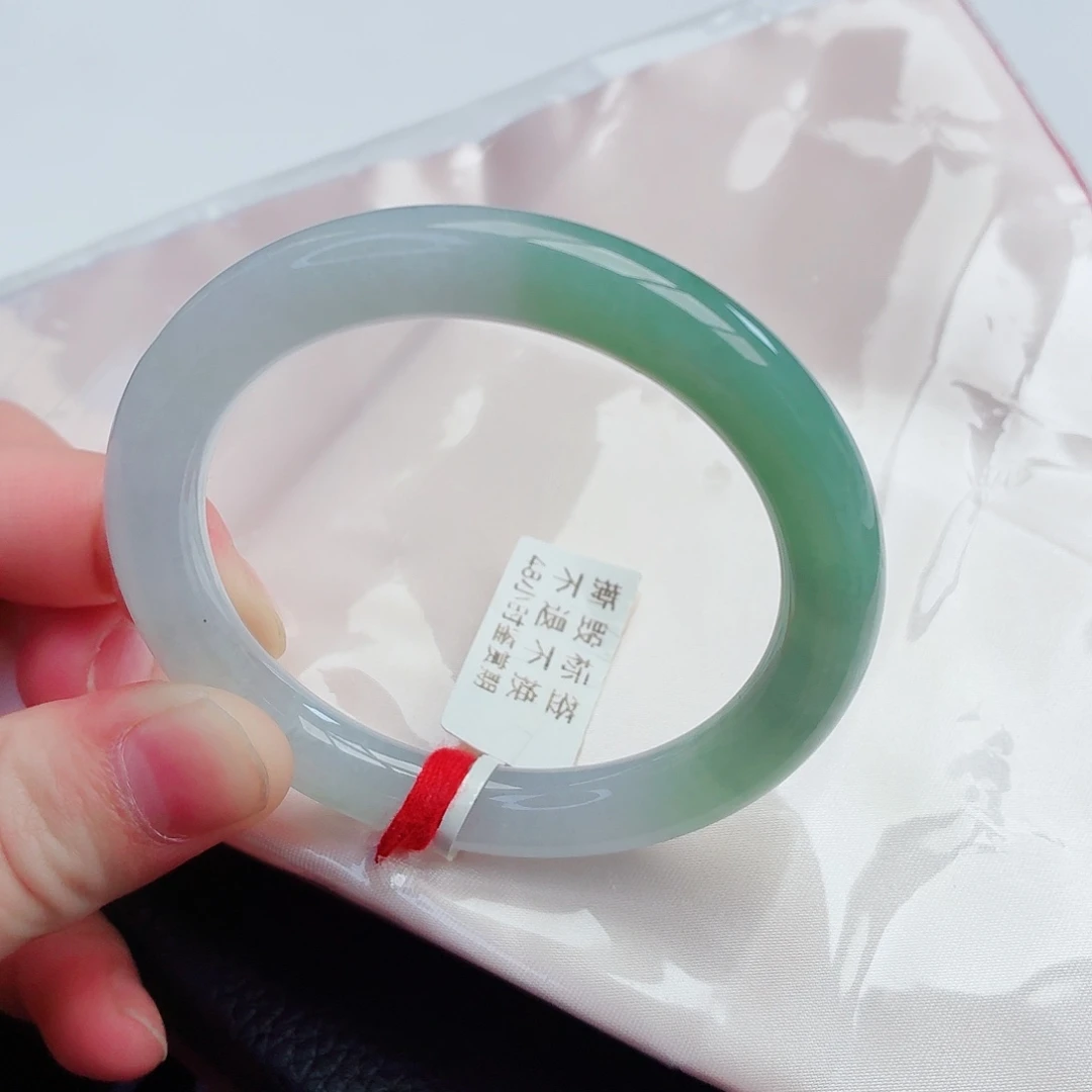 翡翠未镶嵌手镯天然翡翠A货