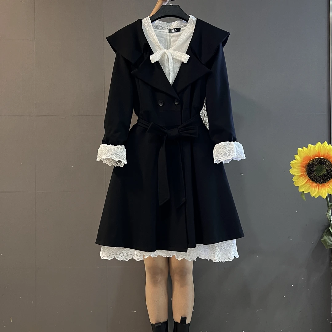 秋季新款法式高级感时尚气质大翻领设计中长款外套搭配蕾丝连衣裙