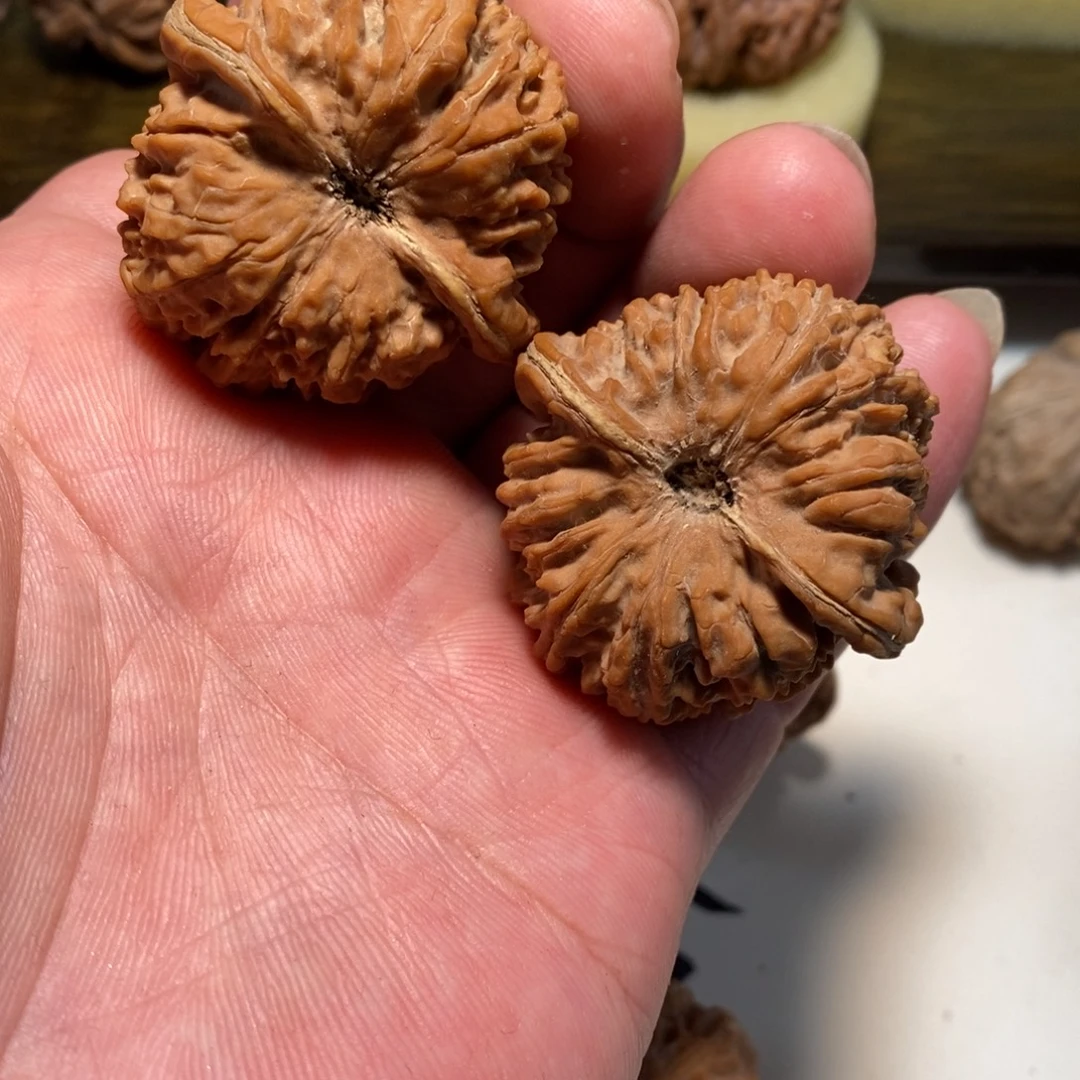 纳***蛋吊坠文玩核桃文玩核桃137