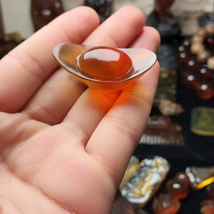琥珀颈饰未镶嵌,,