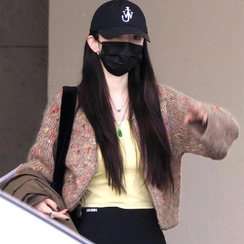 杨幂明星同款秋冬彩色圆点设计感别致小众短款针织开衫毛衣外套