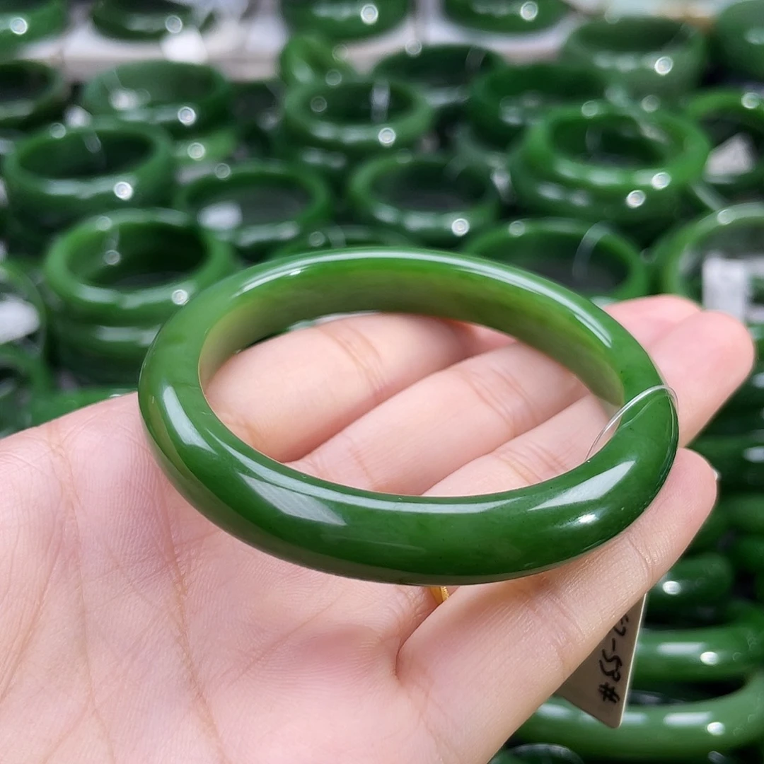未镶嵌手镯和田玉（碧玉）