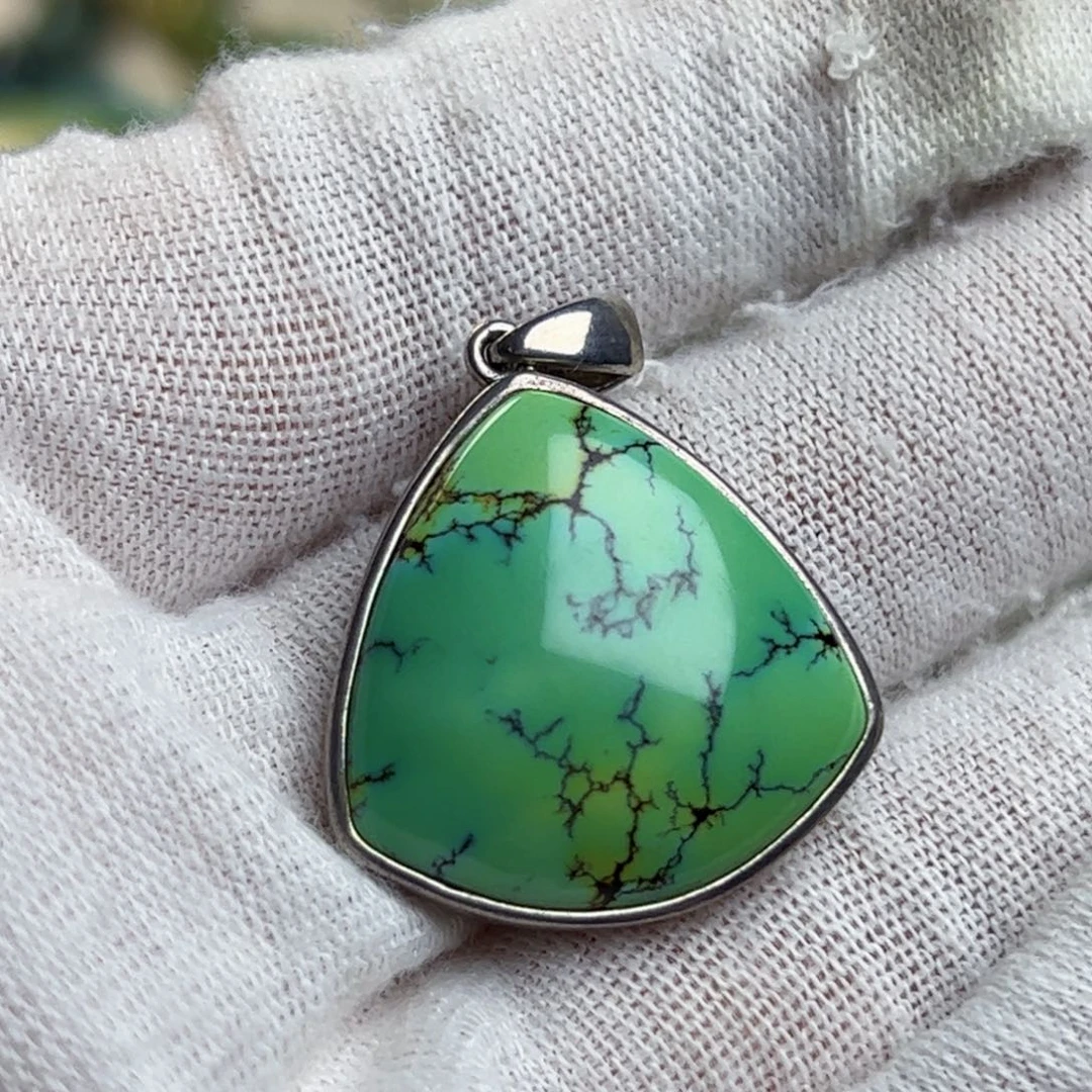 银S925镶嵌绿松石珠宝奇石